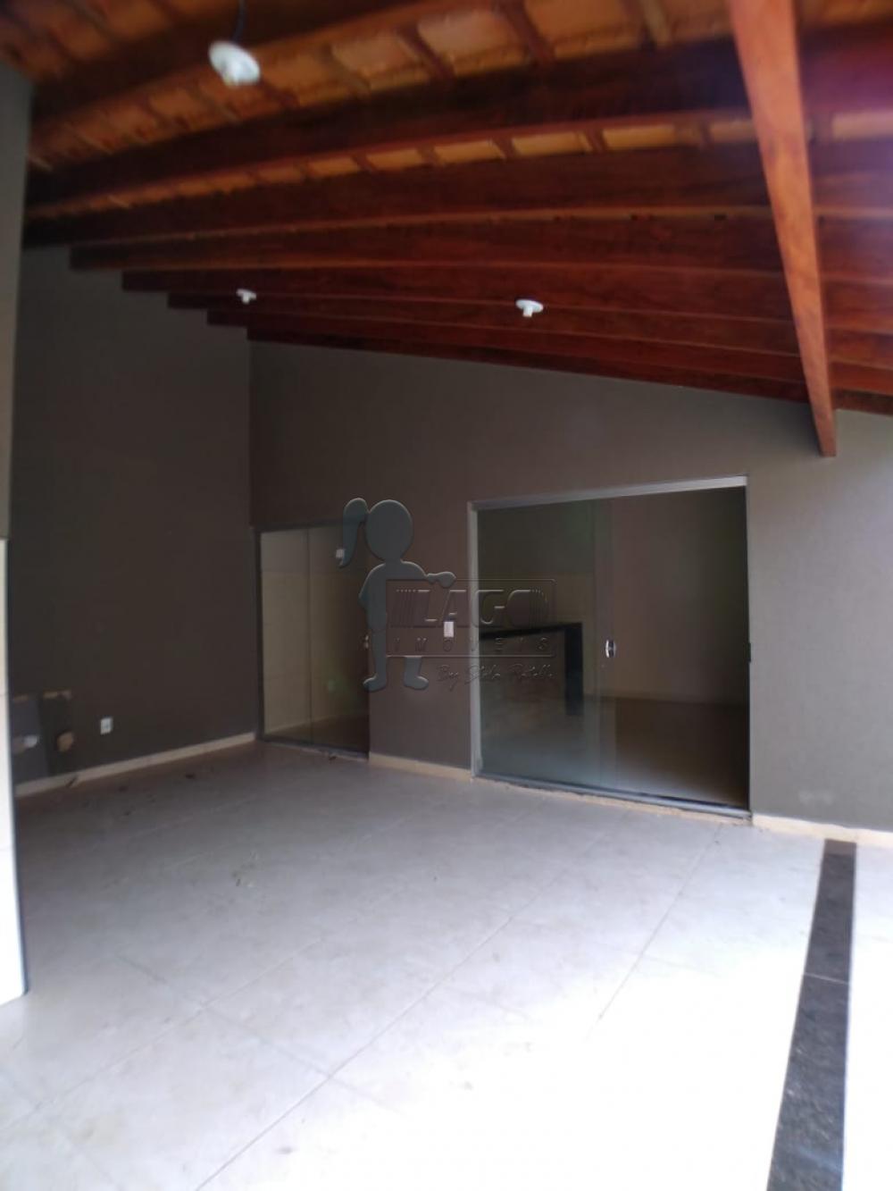 Alugar Casa / Padrão em Ribeirão Preto R$ 1.550,00 - Foto 3