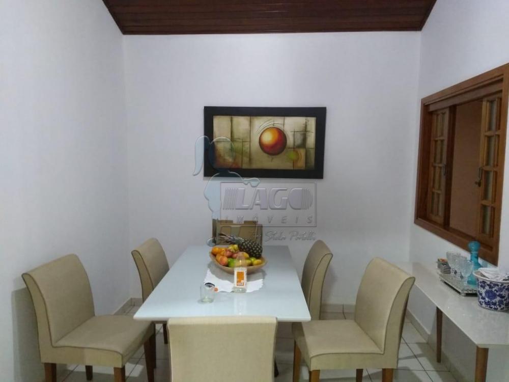 Alugar Casa / Padrão em Ribeirão Preto R$ 2.500,00 - Foto 3