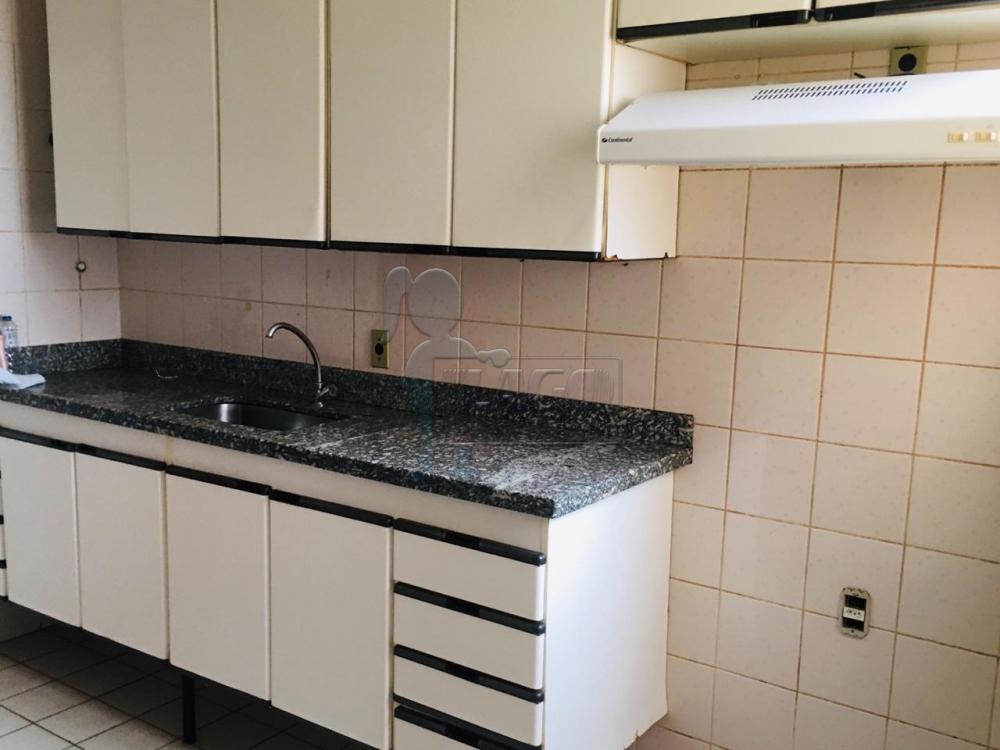 Alugar Apartamento / Padrão em Ribeirão Preto R$ 1.150,00 - Foto 7