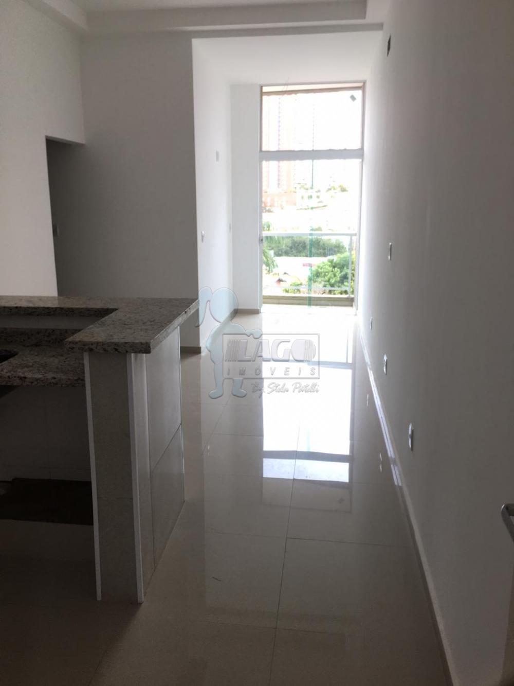 Alugar Apartamento / Padrão em Ribeirão Preto R$ 3.000,00 - Foto 1