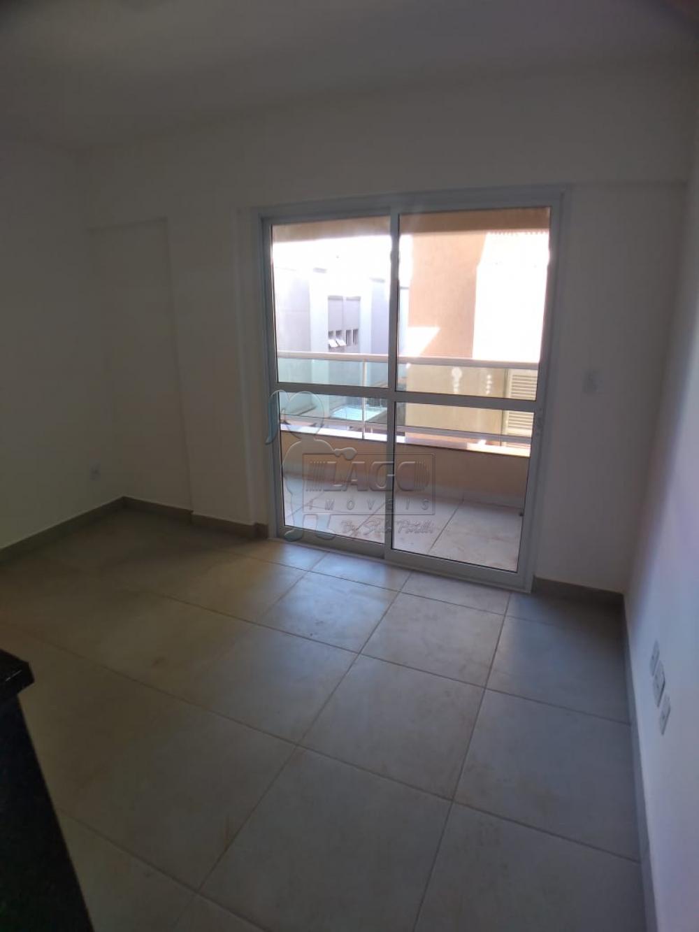 Alugar Apartamento / Padrão em Ribeirão Preto R$ 1.000,00 - Foto 2