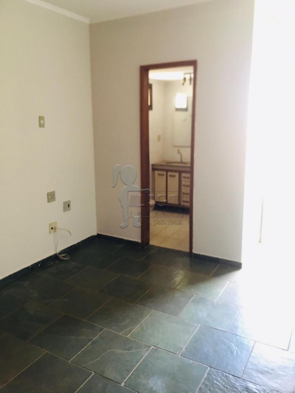 Alugar Apartamento / Padrão em Ribeirão Preto R$ 1.700,00 - Foto 4