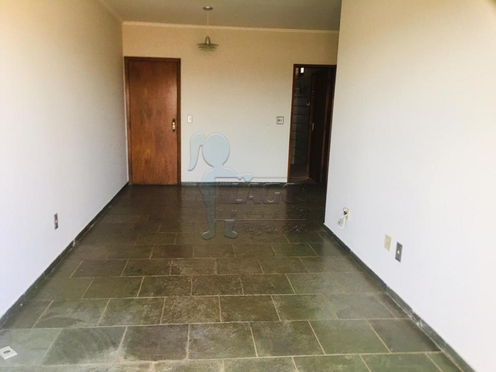 Alugar Apartamento / Padrão em Ribeirão Preto R$ 1.700,00 - Foto 2