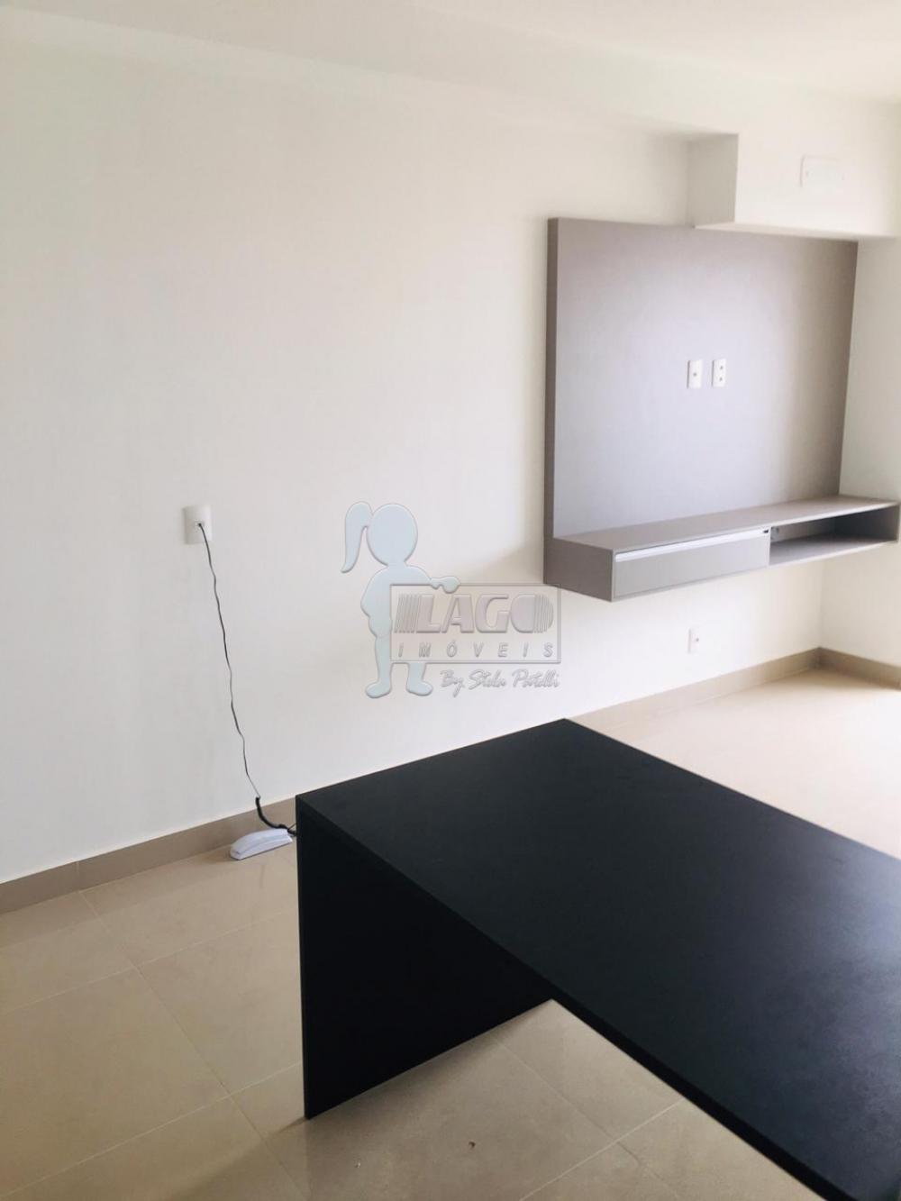 Alugar Apartamento / Padrão em Ribeirão Preto R$ 3.000,00 - Foto 2