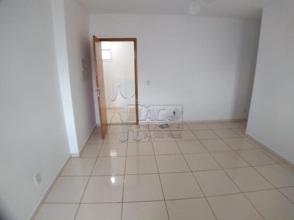 Alugar Apartamento / Padrão em Ribeirão Preto R$ 1.650,00 - Foto 2