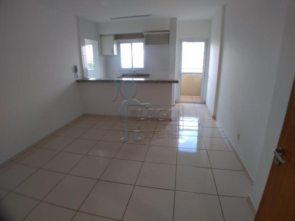 Alugar Apartamento / Padrão em Ribeirão Preto R$ 1.650,00 - Foto 1