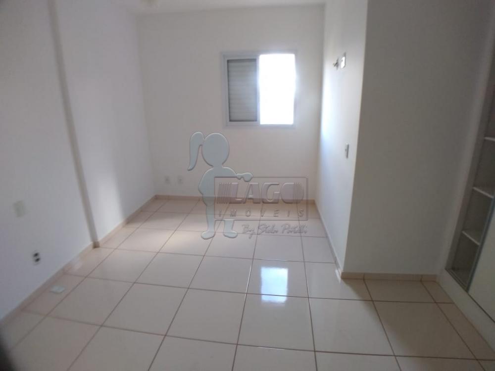 Alugar Apartamento / Padrão em Ribeirão Preto R$ 1.650,00 - Foto 4