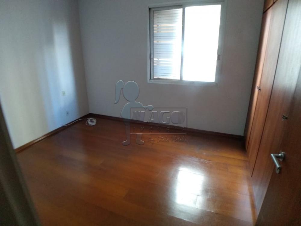 Alugar Apartamento / Padrão em Ribeirão Preto R$ 1.100,00 - Foto 17