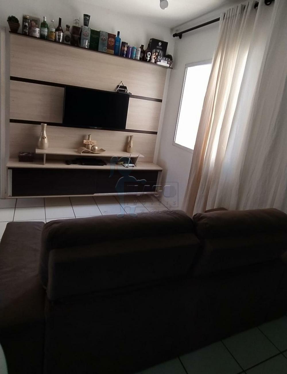 Alugar Apartamentos / Padrão em Ribeirão Preto R$ 700,00 - Foto 2