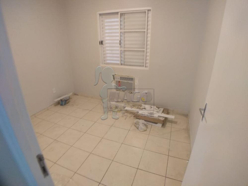 Alugar Apartamento / Padrão em Ribeirão Preto R$ 800,00 - Foto 4