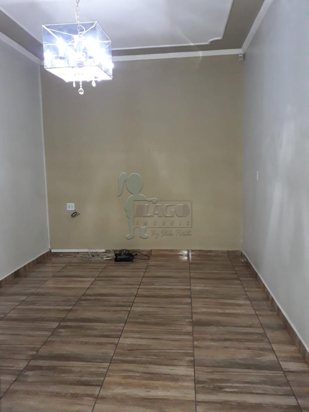 Alugar Casa / Padrão em Ribeirão Preto R$ 1.300,00 - Foto 3