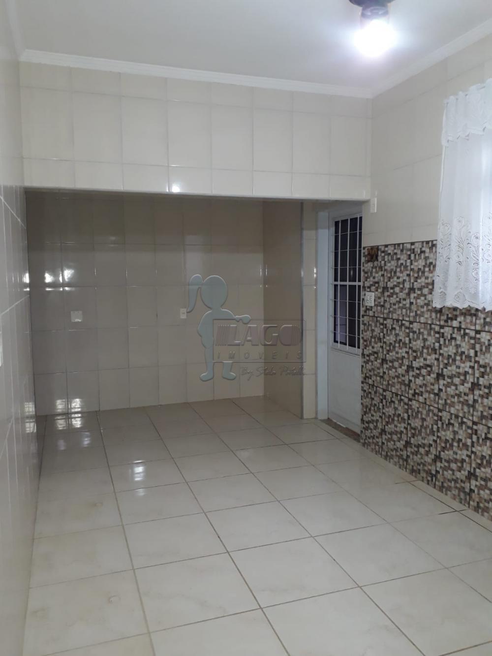 Alugar Casa / Padrão em Ribeirão Preto R$ 1.300,00 - Foto 9