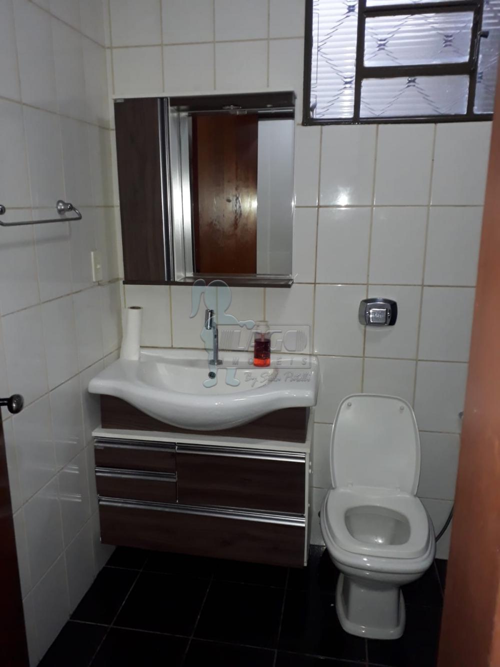 Alugar Casa / Padrão em Ribeirão Preto R$ 1.300,00 - Foto 12