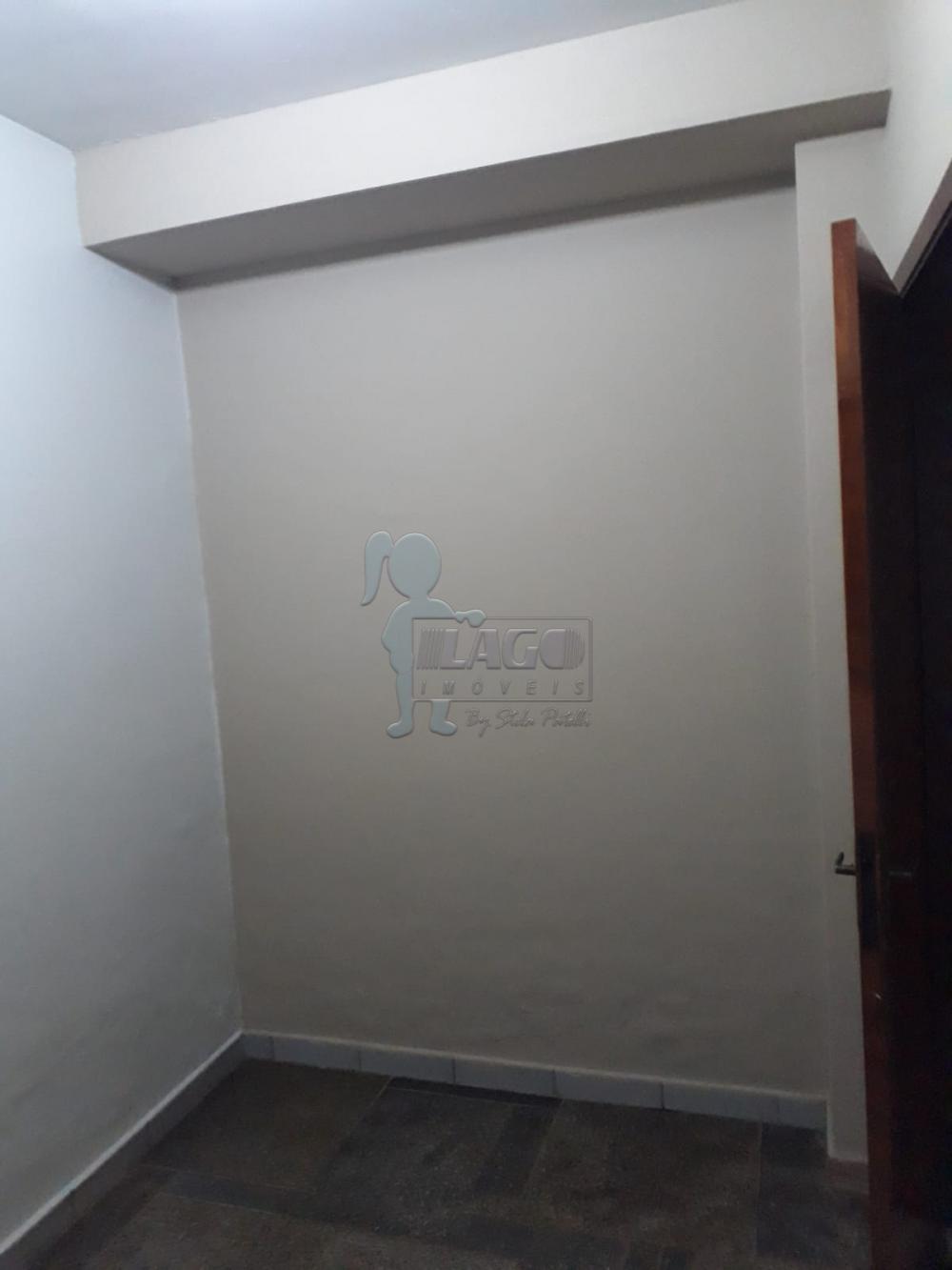 Alugar Casa / Padrão em Ribeirão Preto R$ 1.300,00 - Foto 16