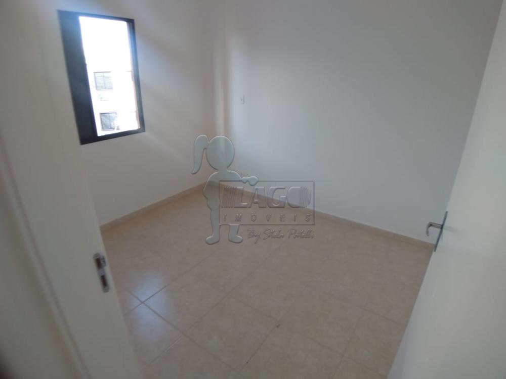 Alugar Apartamento / Padrão em Ribeirão Preto R$ 900,00 - Foto 4