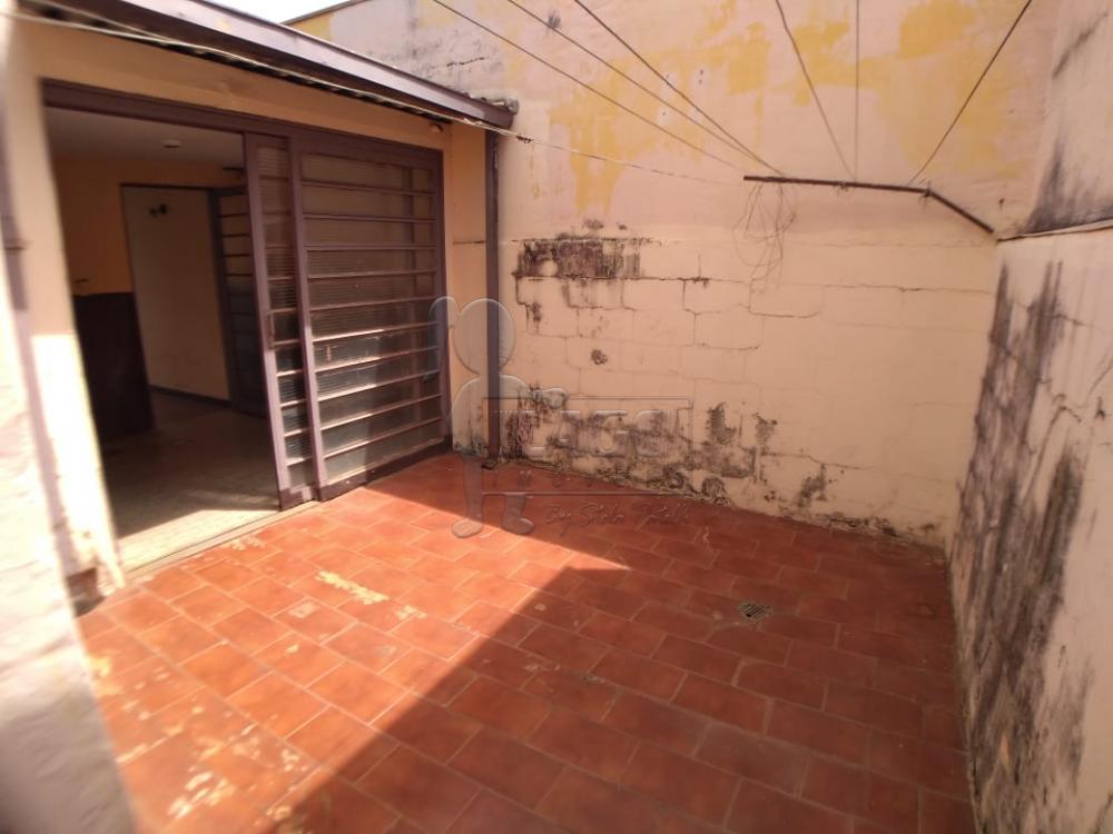 Alugar Casa / Padrão em Ribeirão Preto R$ 800,00 - Foto 8