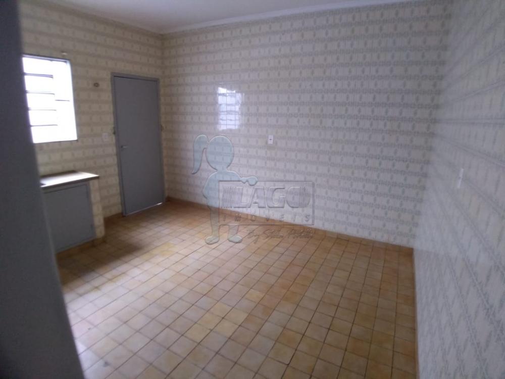 Alugar Casa / Padrão em Ribeirão Preto R$ 950,00 - Foto 13