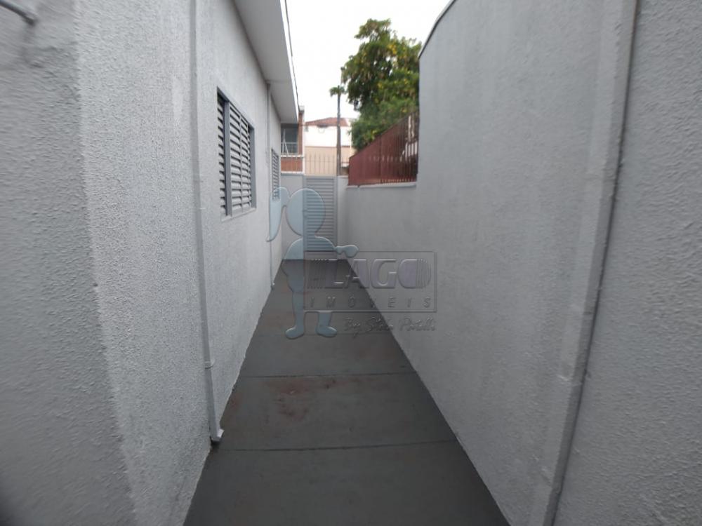 Alugar Casa / Padrão em Ribeirão Preto R$ 950,00 - Foto 14