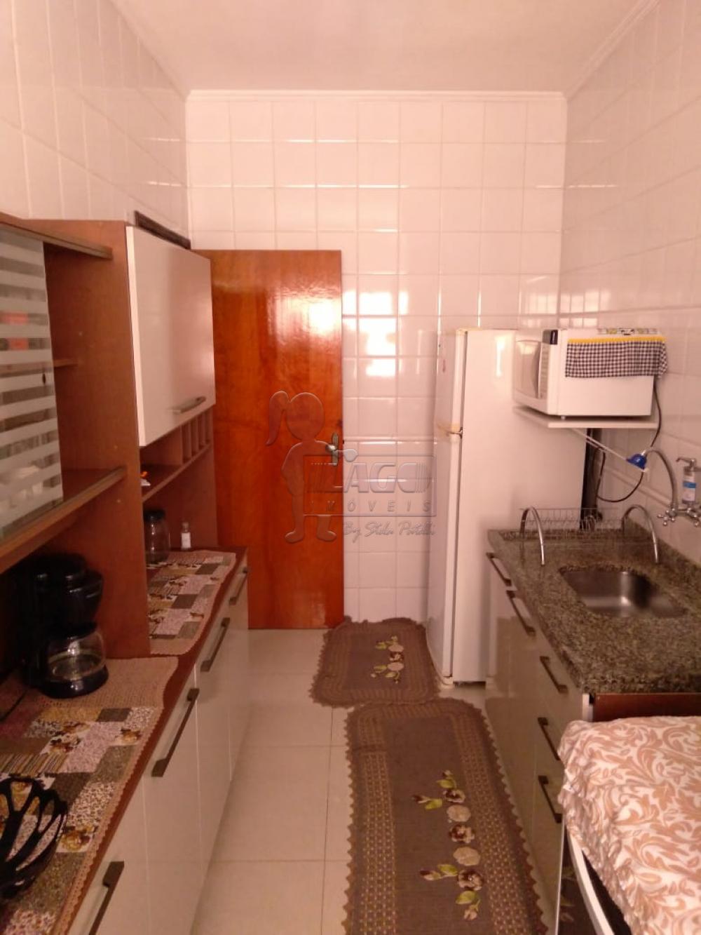 Alugar Apartamento / Padrão em Ribeirão Preto R$ 1.100,00 - Foto 4