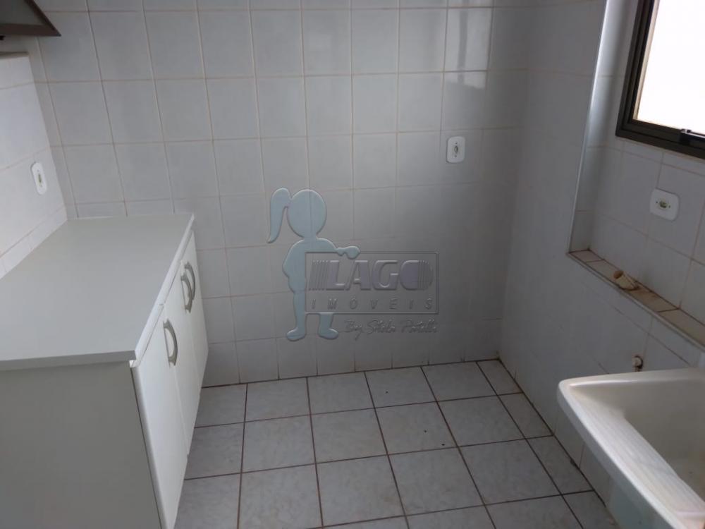 Alugar Apartamento / Padrão em Ribeirão Preto R$ 1.300,00 - Foto 4