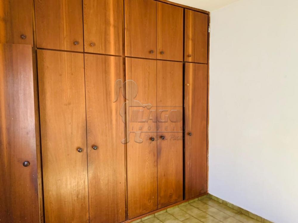 Alugar Casa / Padrão em Ribeirão Preto R$ 2.000,00 - Foto 14