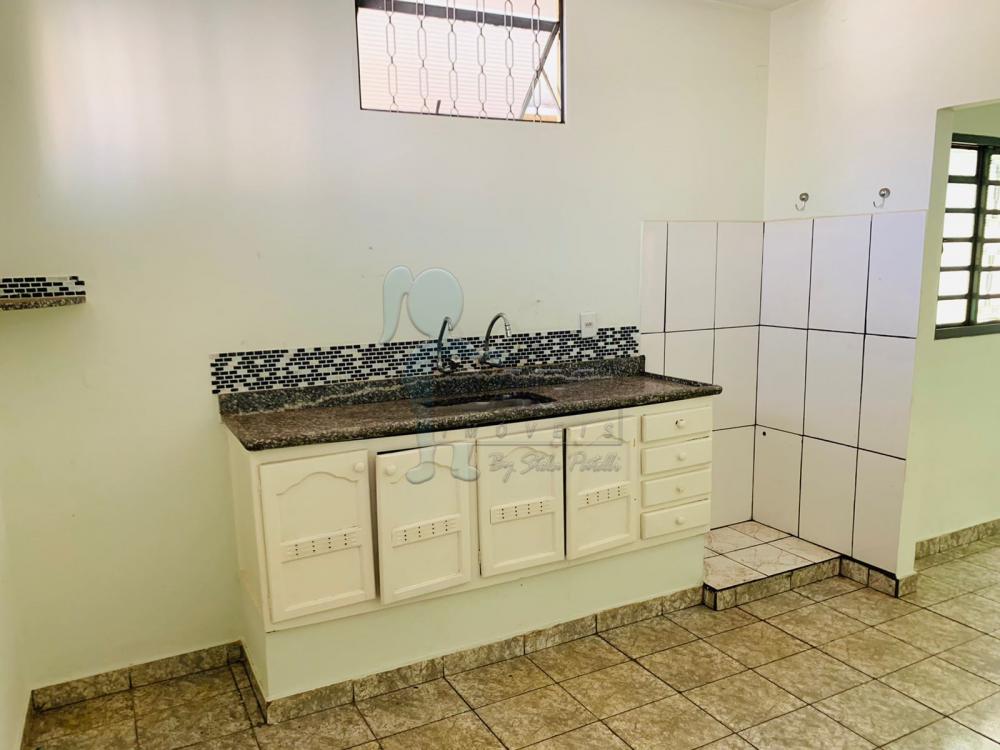 Alugar Casas / Padrão em Ribeirão Preto R$ 1.500,00 - Foto 9