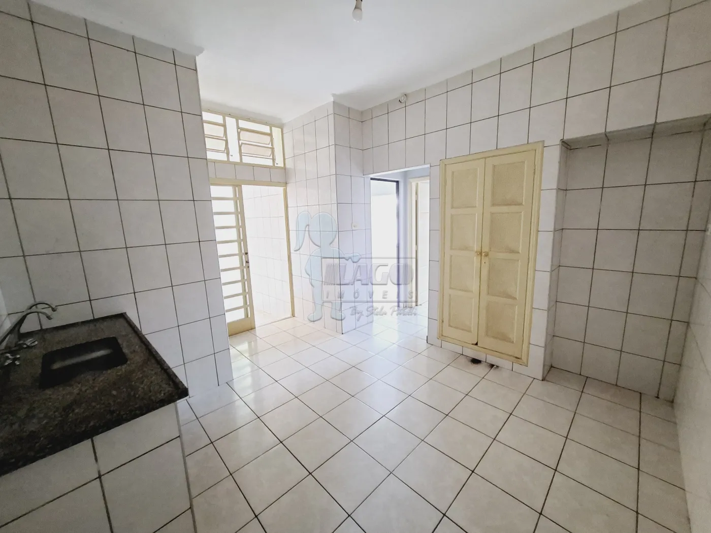 Alugar Casa / Padrão em Ribeirão Preto R$ 900,00 - Foto 9