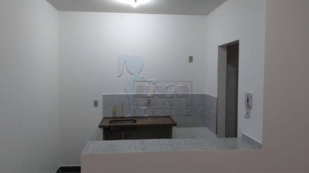 Alugar Apartamento / Kitnet em Ribeirão Preto R$ 750,00 - Foto 3