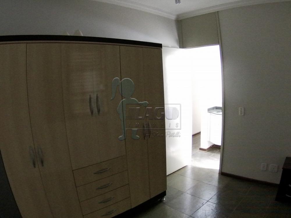 Alugar Apartamento / Padrão em Ribeirão Preto R$ 850,00 - Foto 16