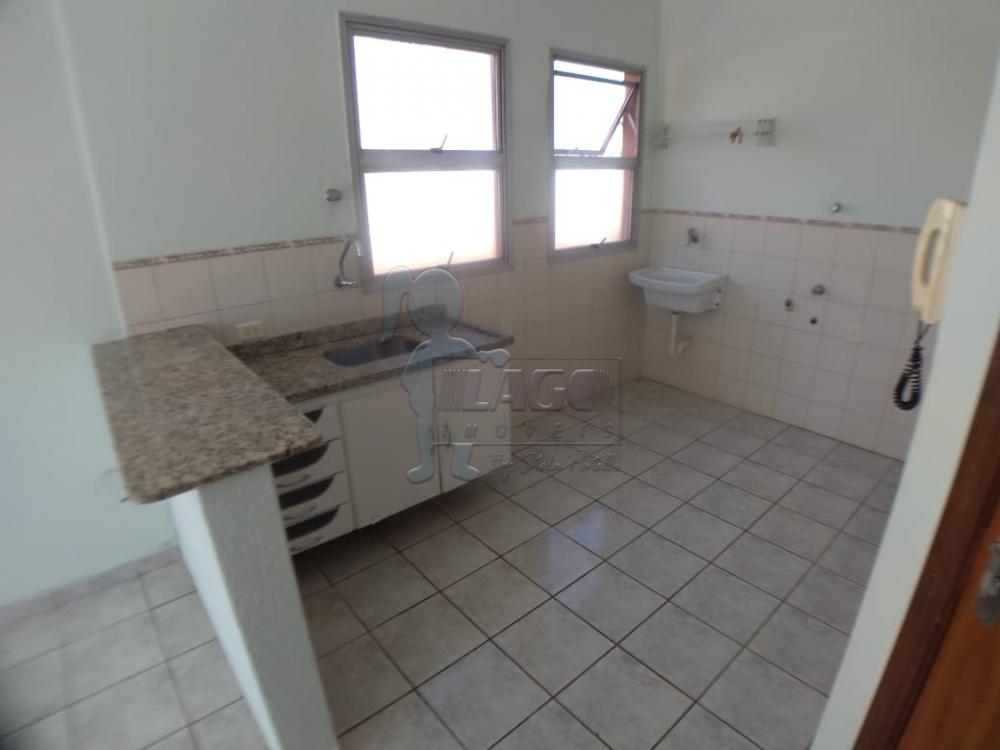 Alugar Apartamento / Padrão em Ribeirão Preto R$ 730,00 - Foto 4