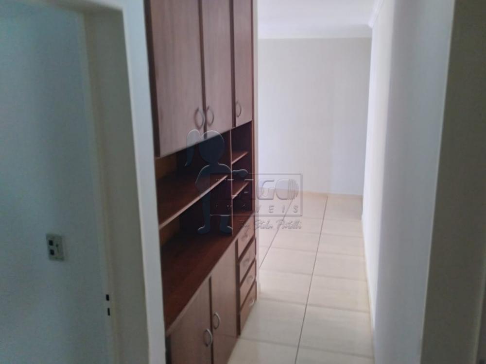 Alugar Apartamento / Padrão em Ribeirão Preto R$ 800,00 - Foto 8