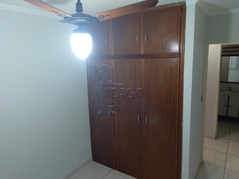 Alugar Apartamento / Padrão em Ribeirão Preto R$ 800,00 - Foto 14