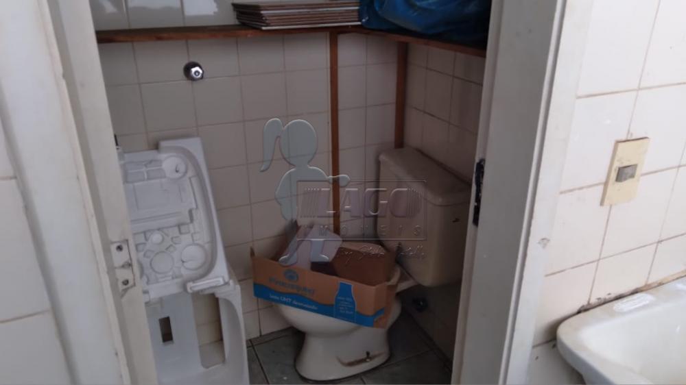 Alugar Apartamento / Padrão em Ribeirão Preto R$ 900,00 - Foto 9