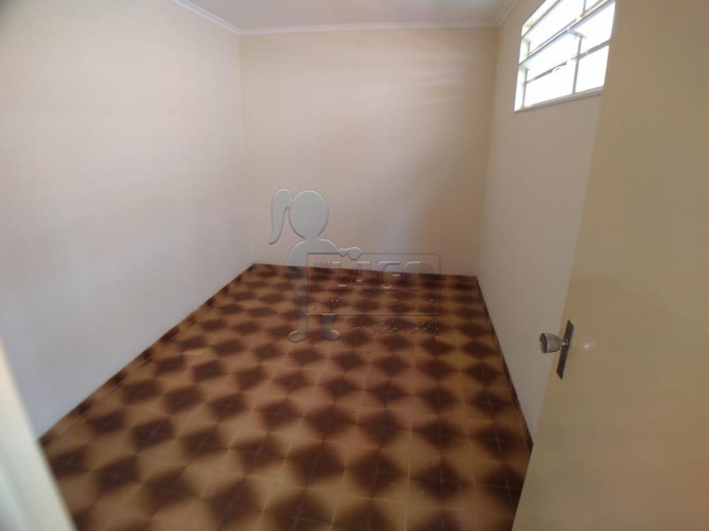 Alugar Casa / Padrão em Ribeirão Preto R$ 2.000,00 - Foto 17