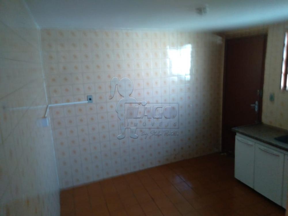 Alugar Casas / Padrão em Ribeirão Preto R$ 1.200,00 - Foto 17