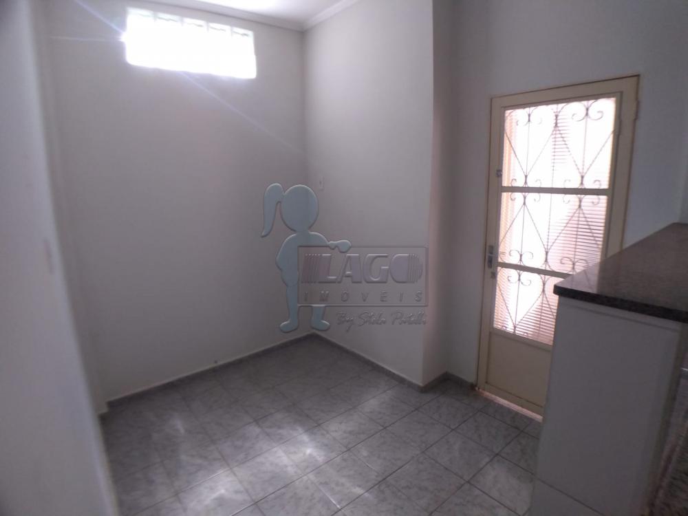 Alugar Casas / Padrão em Ribeirão Preto R$ 1.200,00 - Foto 10