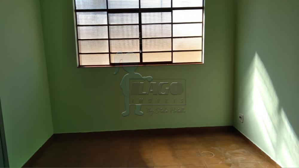 Alugar Casa / Padrão em Ribeirão Preto R$ 850,00 - Foto 4