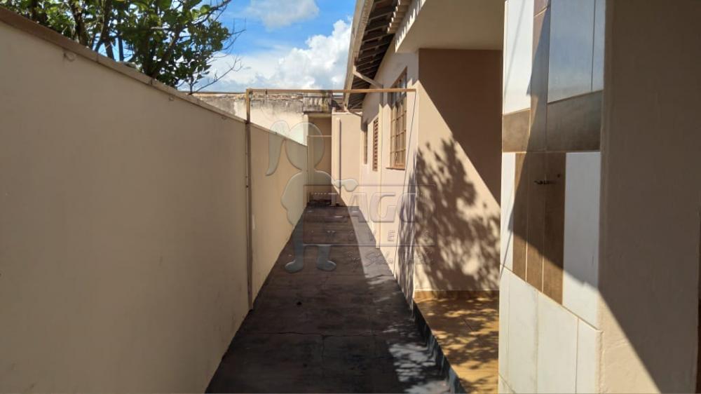 Alugar Casa / Padrão em Ribeirão Preto R$ 850,00 - Foto 18