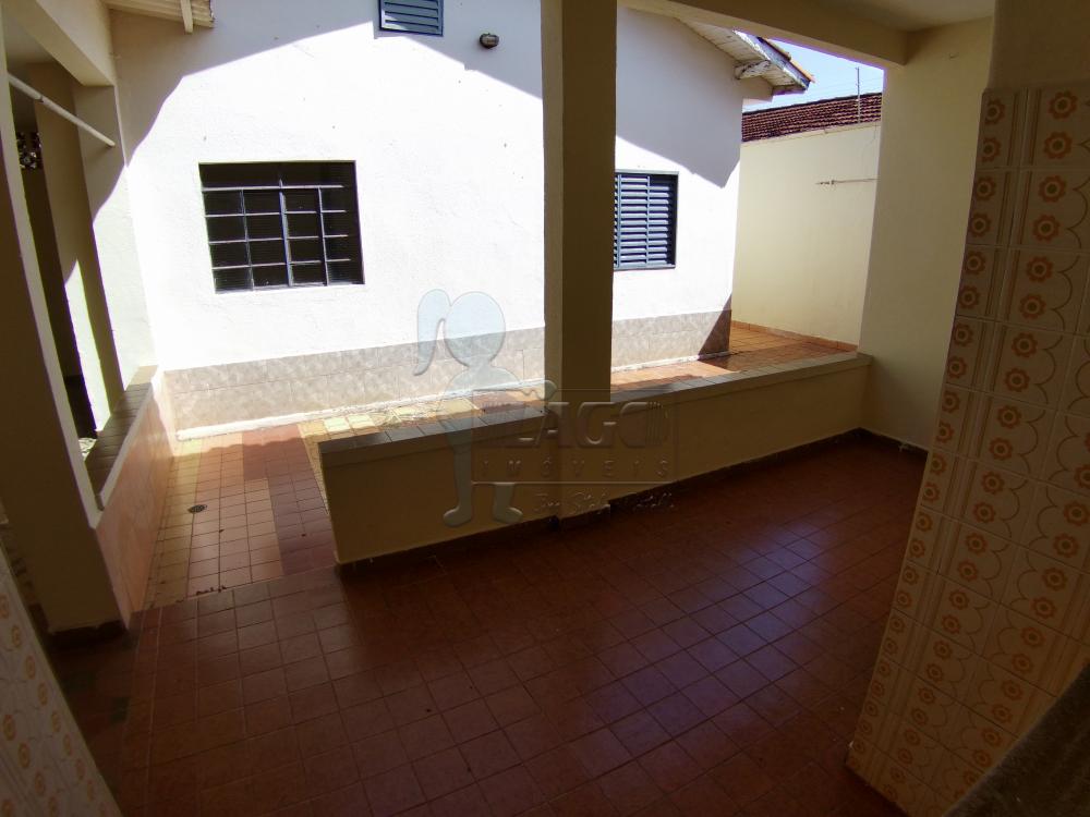 Alugar Casas / Padrão em Ribeirão Preto R$ 1.100,00 - Foto 27