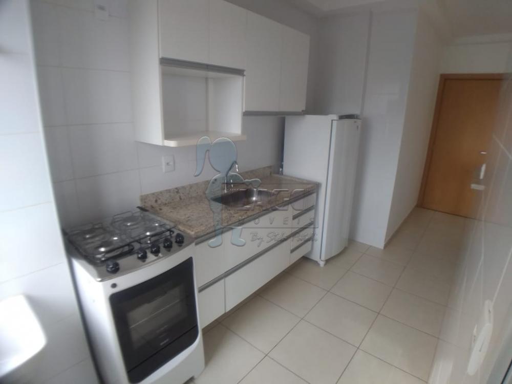 Alugar Apartamento / Padrão em Ribeirão Preto R$ 1.500,00 - Foto 7