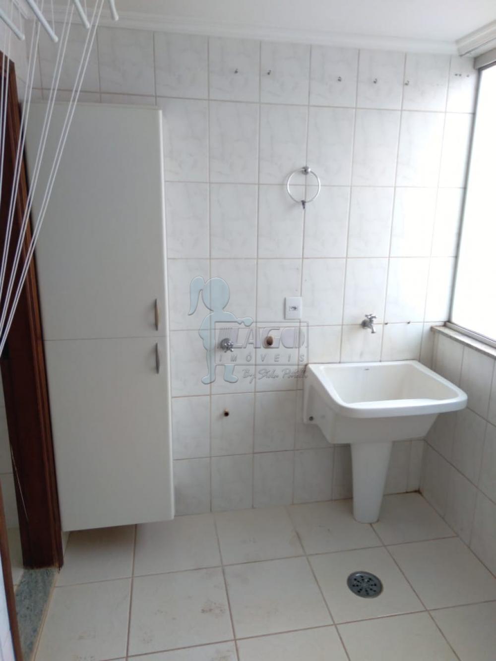 Alugar Apartamentos / Padrão em Ribeirão Preto R$ 1.700,00 - Foto 9