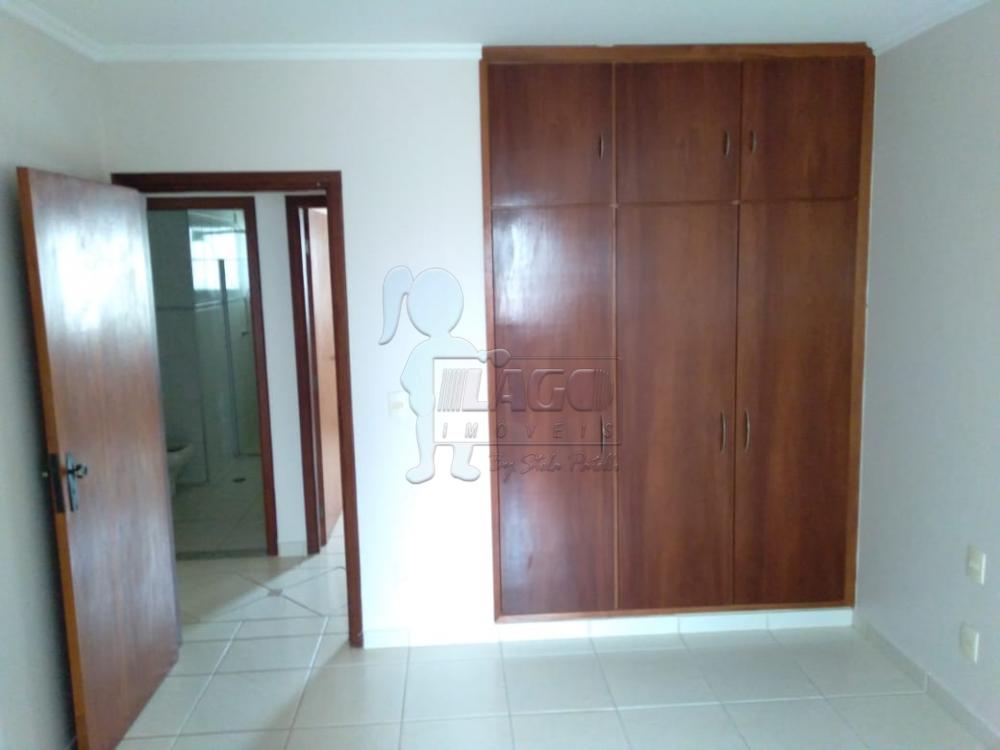 Alugar Apartamento / Padrão em Ribeirão Preto R$ 1.700,00 - Foto 17