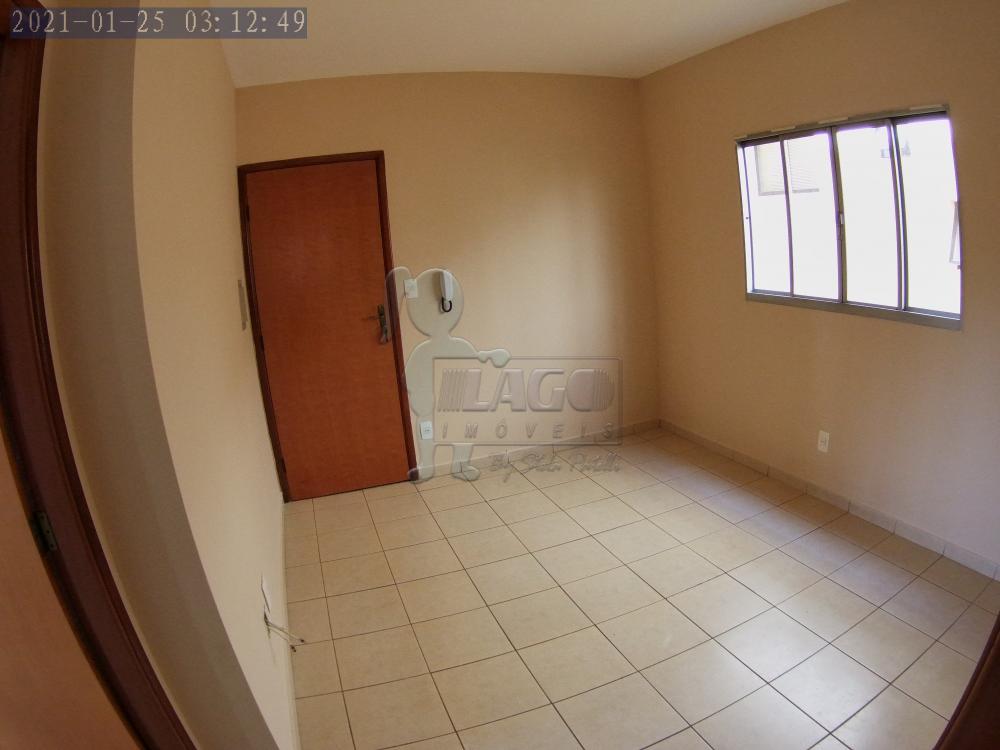 Alugar Apartamento / Padrão em Ribeirão Preto R$ 1.300,00 - Foto 2