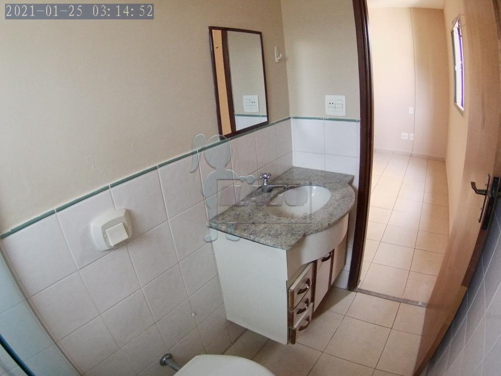 Alugar Apartamento / Padrão em Ribeirão Preto R$ 1.300,00 - Foto 11