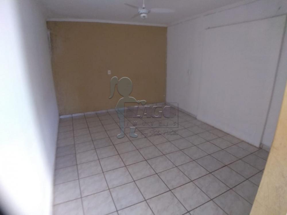 Alugar Casa / Padrão em Ribeirão Preto R$ 1.000,00 - Foto 9