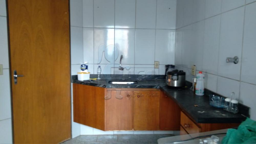 Alugar Apartamento / Padrão em Ribeirão Preto R$ 1.700,00 - Foto 6