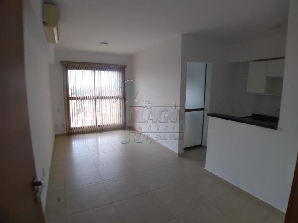 Alugar Apartamento / Padrão em Ribeirão Preto R$ 1.500,00 - Foto 1