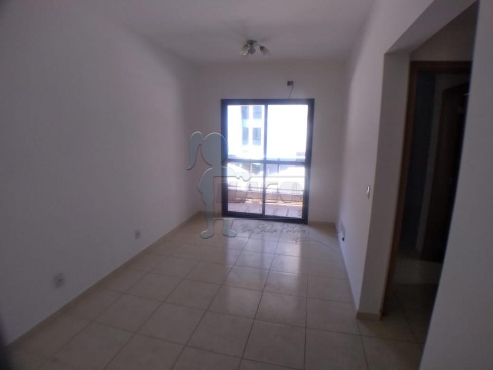 Alugar Apartamentos / Padrão em Ribeirão Preto R$ 1.000,00 - Foto 1