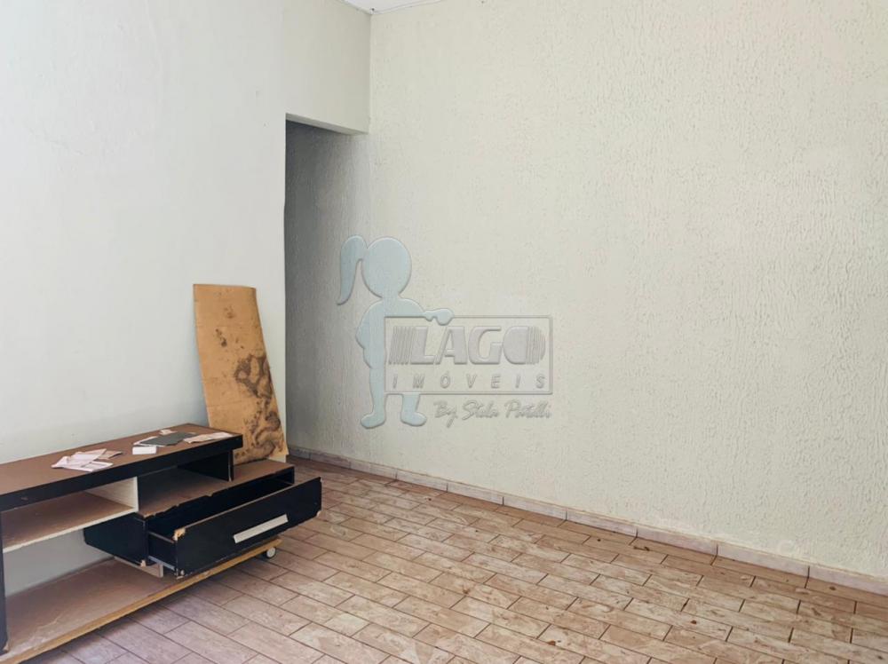 Alugar Casa / Padrão em Ribeirão Preto R$ 950,00 - Foto 4