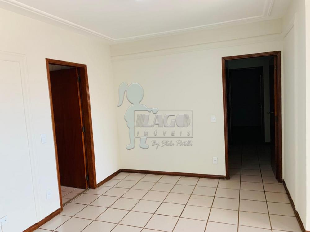 Alugar Apartamento / Padrão em Ribeirão Preto R$ 1.600,00 - Foto 3